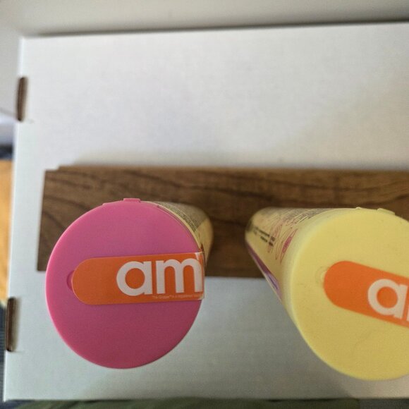 Amika Forget Frizz Shampoo and Conditioner Set. NWT and Sealed. 9.2 oz bottles - Picture 2 of 6